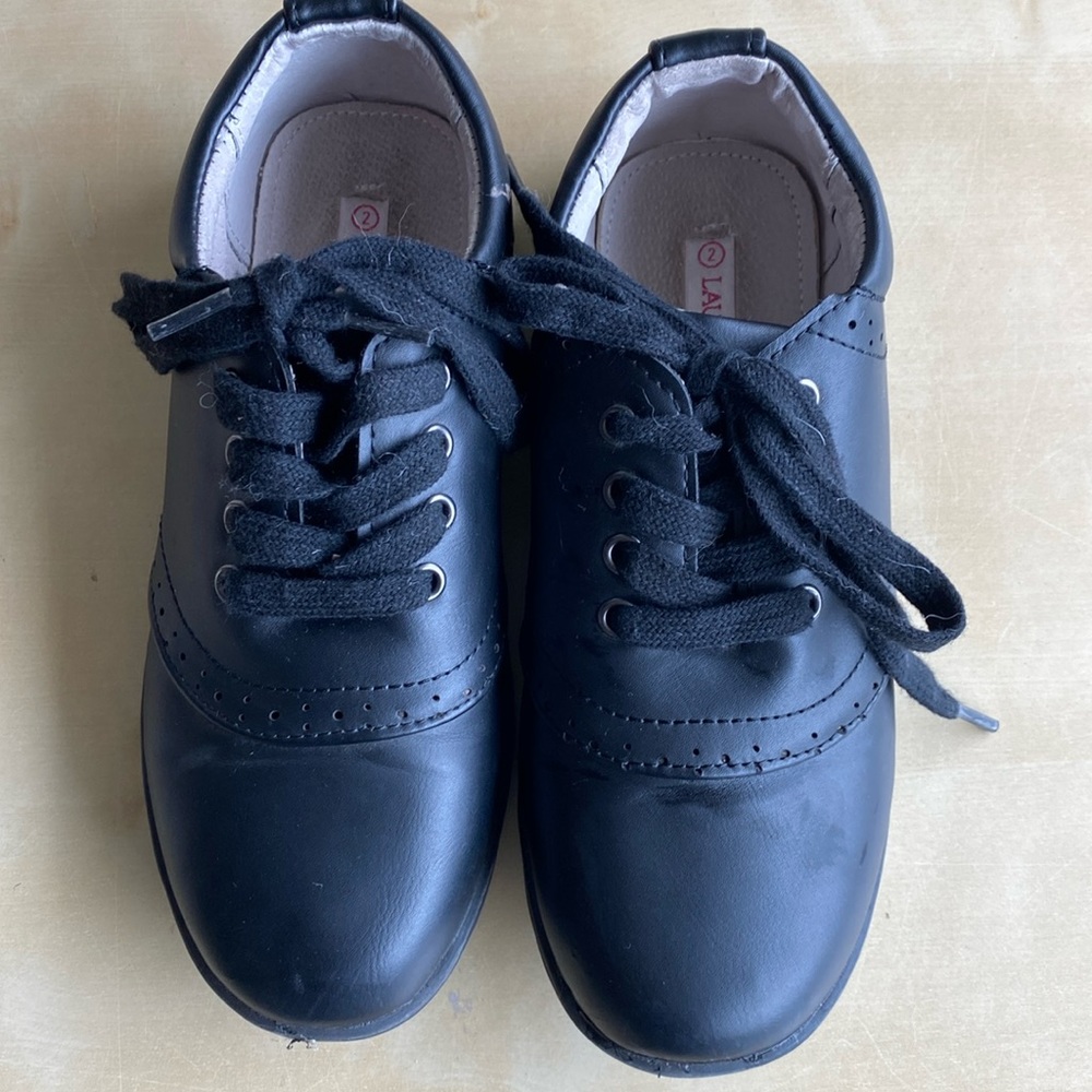 Laura Ashley girls black lace up shoes size 2